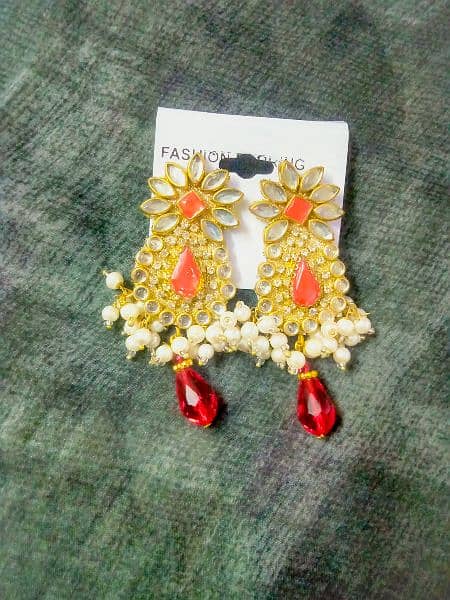 Handmade Kundan Earrings For Fashionable Look 6