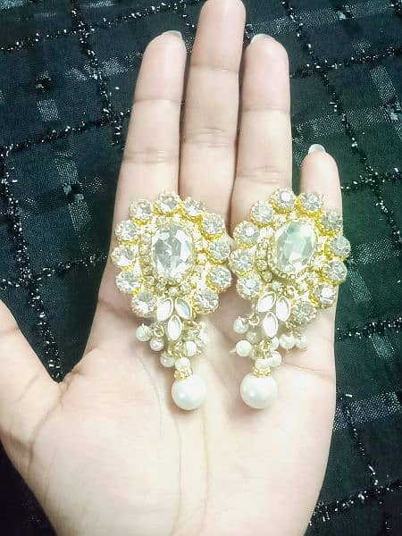 Handmade Kundan Earrings For Fashionable Look 15