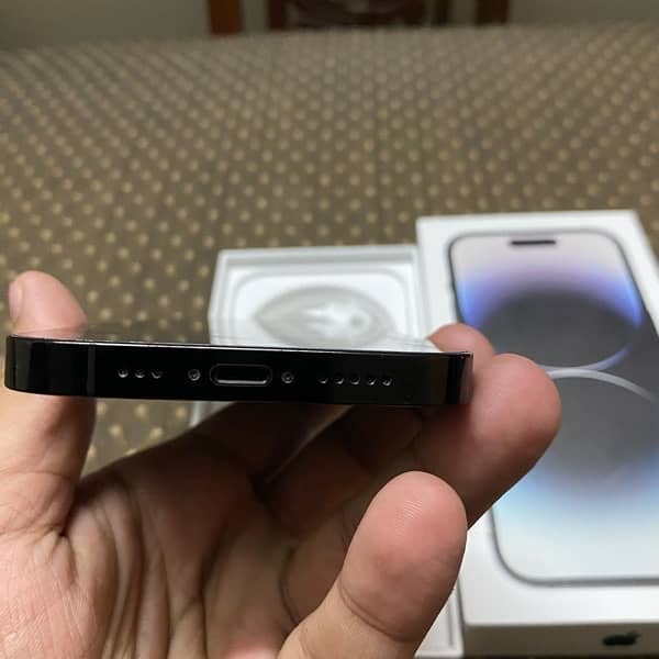iPhone 14 Pro 10 by 10 condition 3