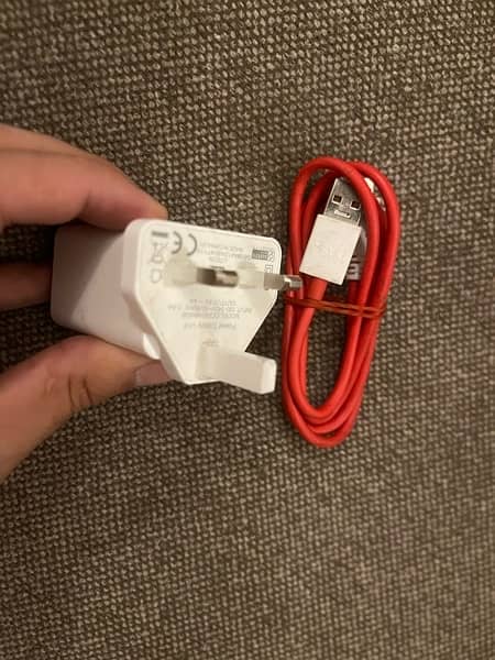 oneplus 6t ka 100% original box pulled charger hy 3