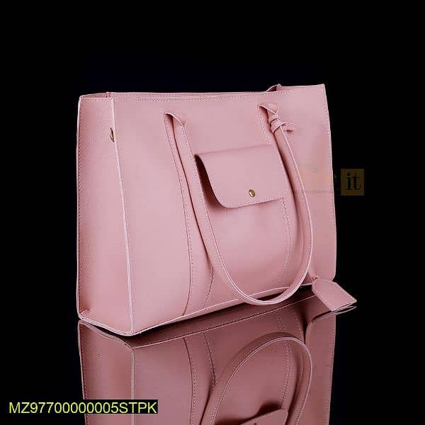 •  Material/Fabric: PU Leather 2