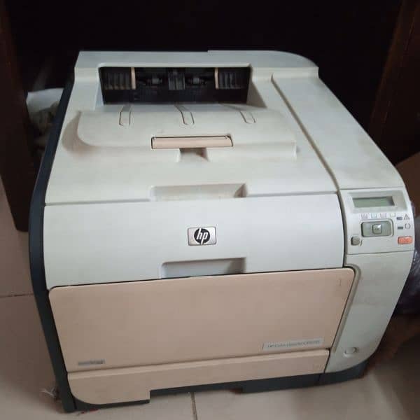 HP colour laserjet cp2025 4