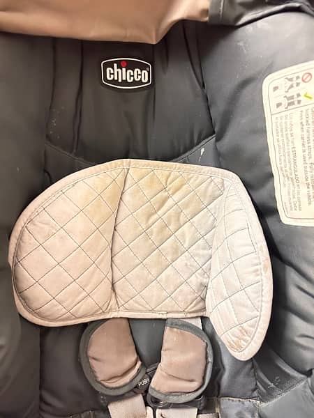 chicco car seat 1