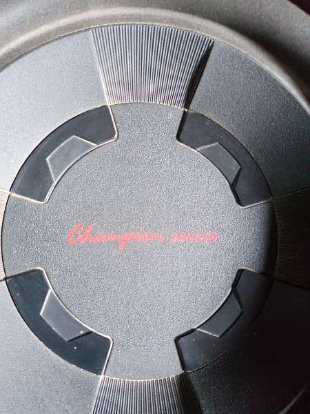 Pioneer subwoofer 4