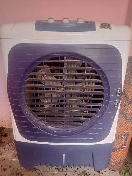 i am selling air cooler used conditon 6