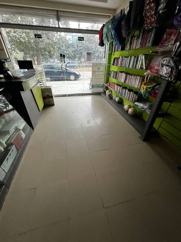 1500 Square Feet Shop Available In Johar Town Phase 2 For rent 7