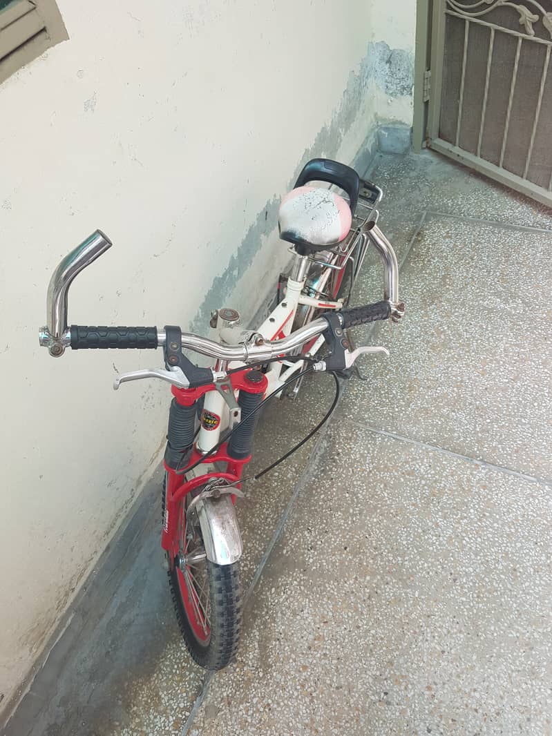 Classic bikes Kids Bicycle for sale in a good condition 1