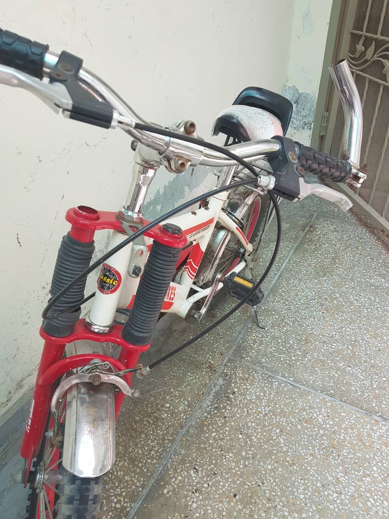 Classic bikes Kids Bicycle for sale in a good condition 2