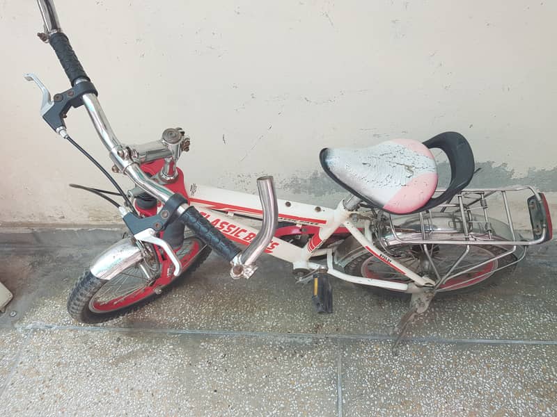 Classic bikes Kids Bicycle for sale in a good condition 6