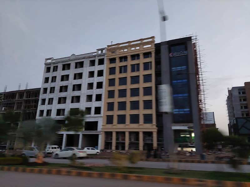 1 kanal plot for sale in Block I Top City-1 islamabad 1