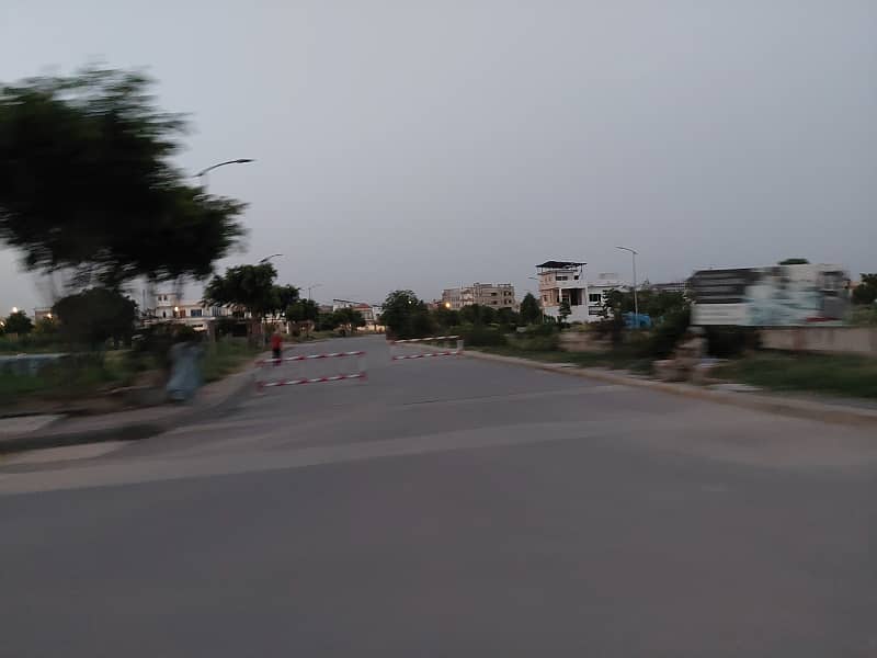 1 kanal plot for sale in Block I Top City-1 islamabad 2
