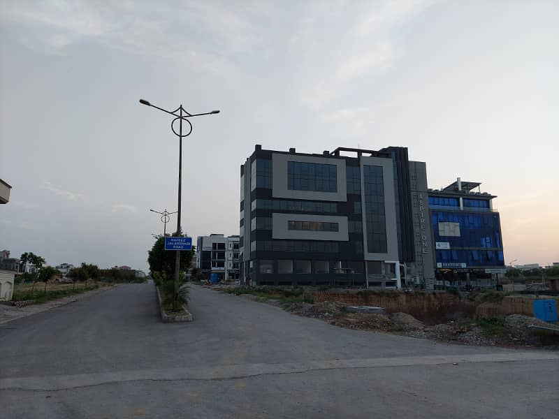 1 kanal plot for sale in Block I Top City-1 islamabad 10