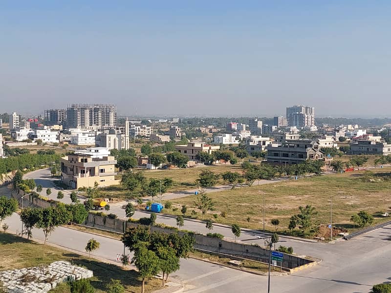 1 kanal plot for sale in Block I Top City-1 islamabad 35