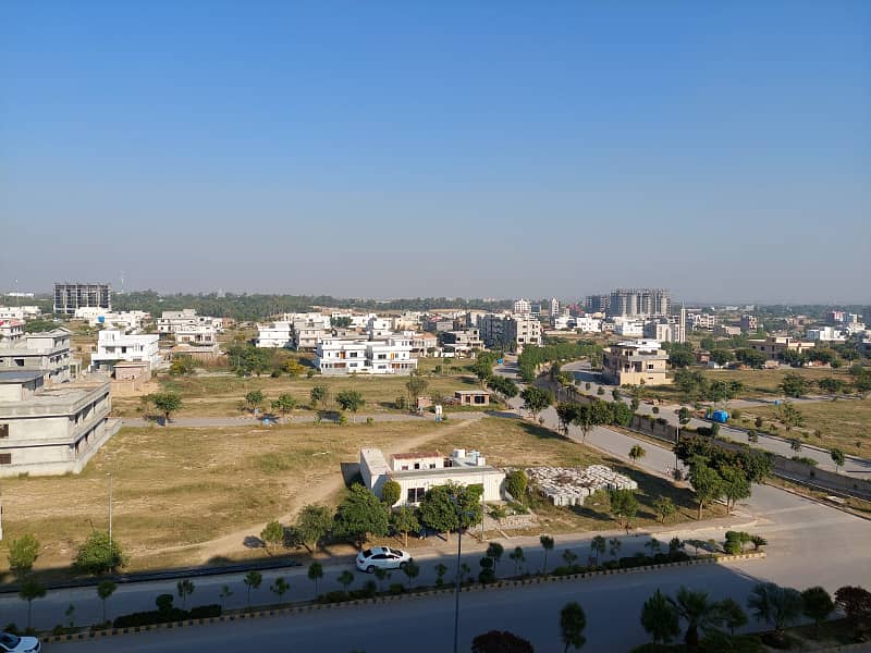 1 kanal plot for sale in Block I Top City-1 islamabad 36