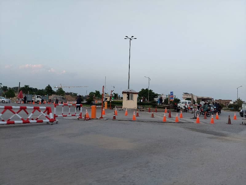 10 Marla Plot For Sale In Block D Top City-1 Islamabad 9