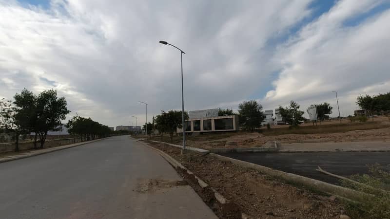 10 Marla Plot For Sale In Block D Top City-1 Islamabad 2