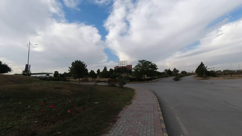10 Marla Plot For Sale In Block D Top City-1 Islamabad 6