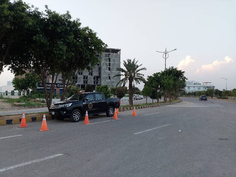 10 Marla Commercial Plot On Jinnah Boulevard For Sale In Top City-1 Block I 9