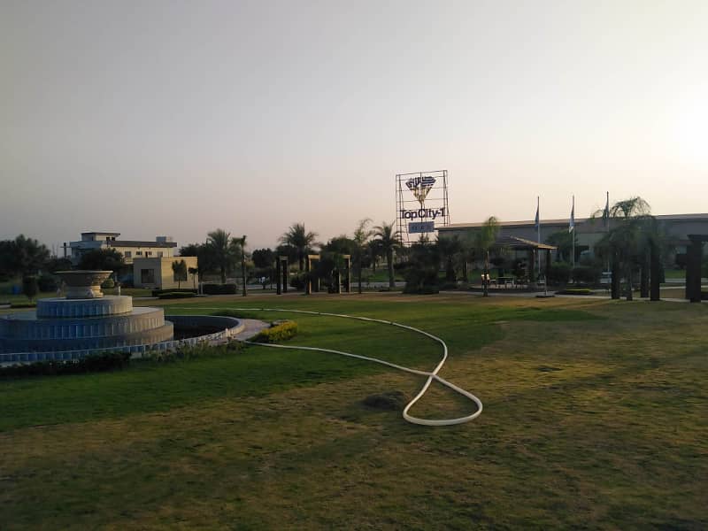 10 Marla Commercial Plot On Jinnah Boulevard For Sale In Top City-1 Block I 22