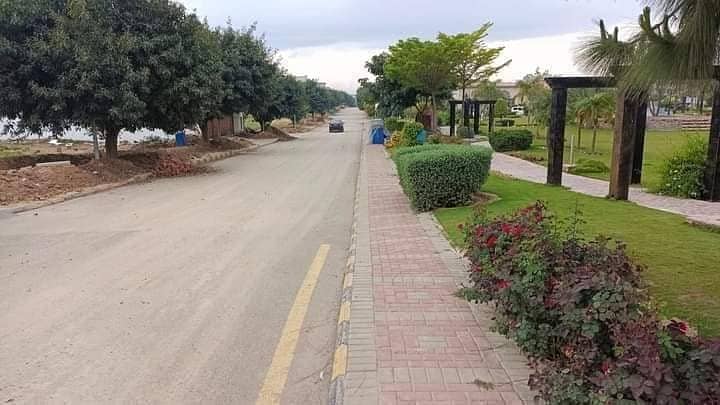 10 Marla Plot For Sale In D Block Top City-1 Islamabad 21