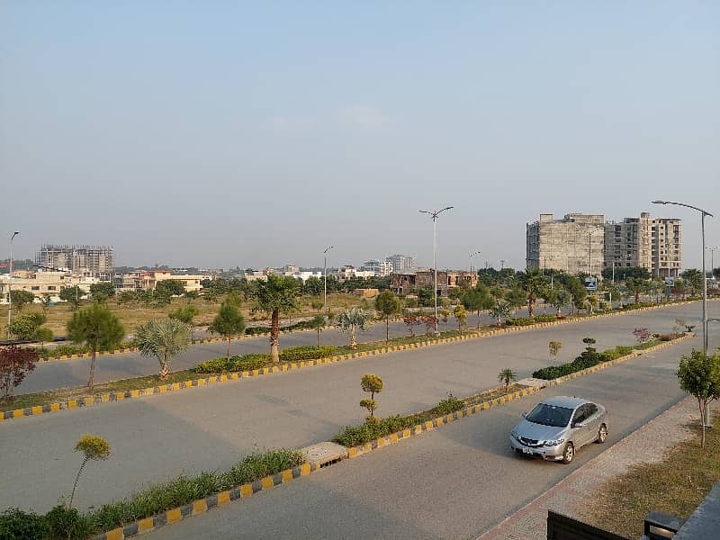 1 Kanal Plot For Sale On Double Road In Block C In Top City-1 18