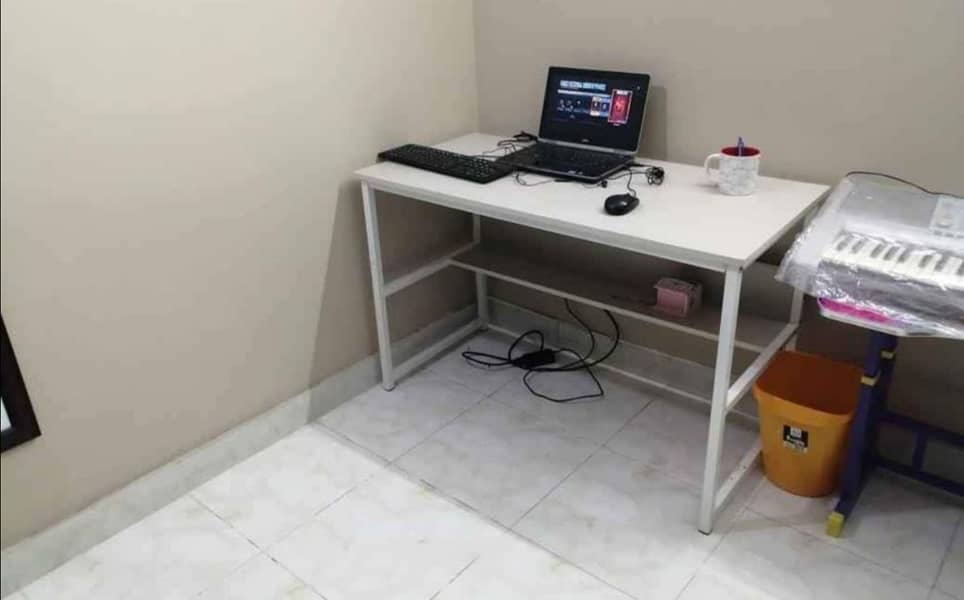 Office table, Computer table, Laptop table, Wooden table, Table 1