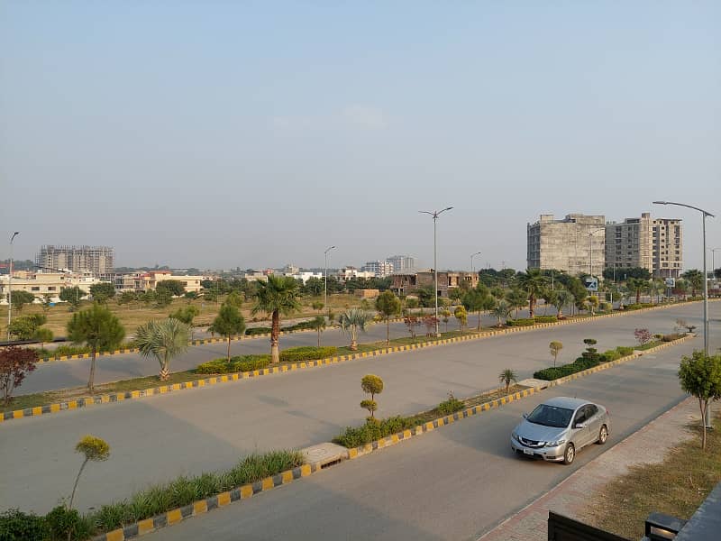 1 Kanal Double Road Corner Plot For Sale Block I In Top City-1 Islamabad 5