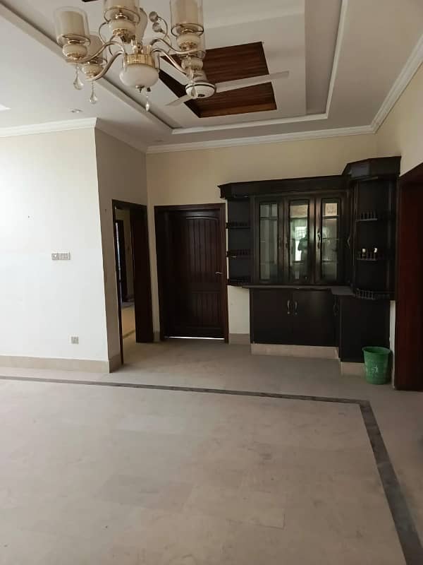 1 kanal portion available for rent in G15 Islamabad 19