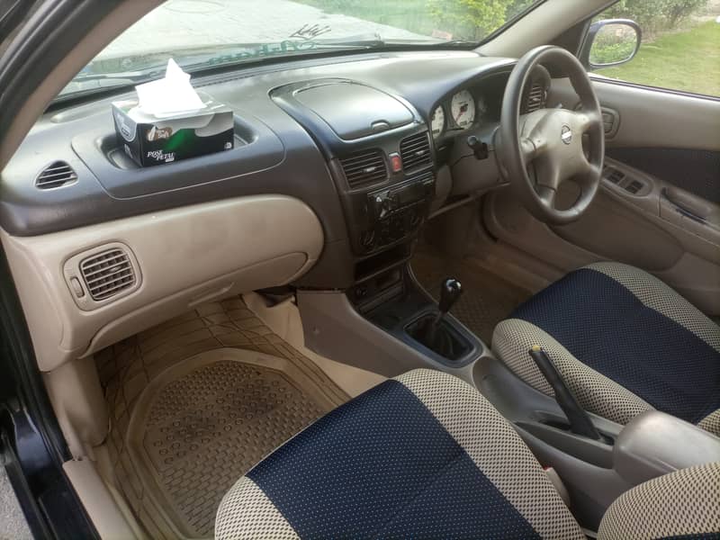 HOME USED NISSAN SUNNY 2005 1300CC VERY NEAT&CLEAN LIKE NEW 0300965999 11