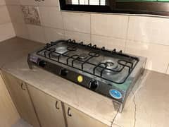 Marshall Gas stove with 3 grills in good condition used less