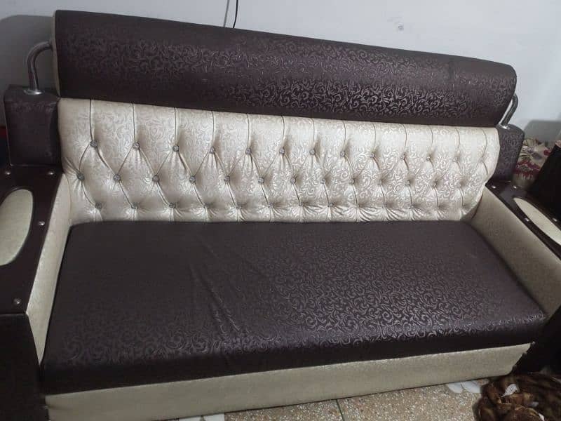new condition sofa 5 seatr 5