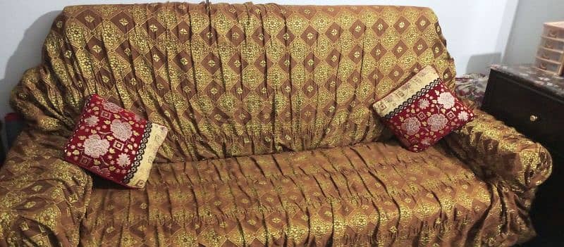 new condition sofa 5 seatr 13