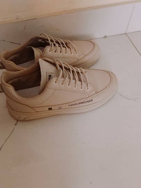 Sneakers For Men's (Size - 40) 0