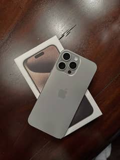 iPhone 15 pro max natural titanium 0