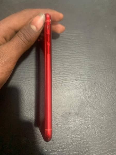 iPhone XR 64 gb non pta battery service 4