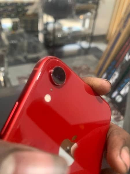 iPhone XR 64 gb non pta battery service 6