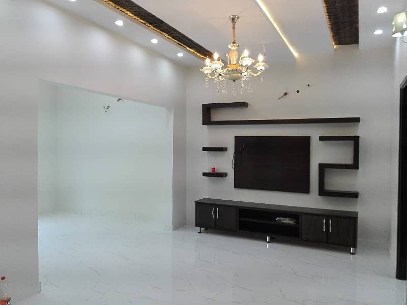 Get An Attractive House In Al-Hamd Garden Under Rs. 21000000 1