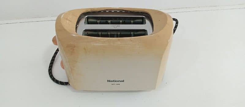National Automatic 2 Slice Toaster Made in Taiwan 10/10 in Original 9