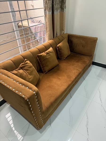 5 seater Sofa for sale 6