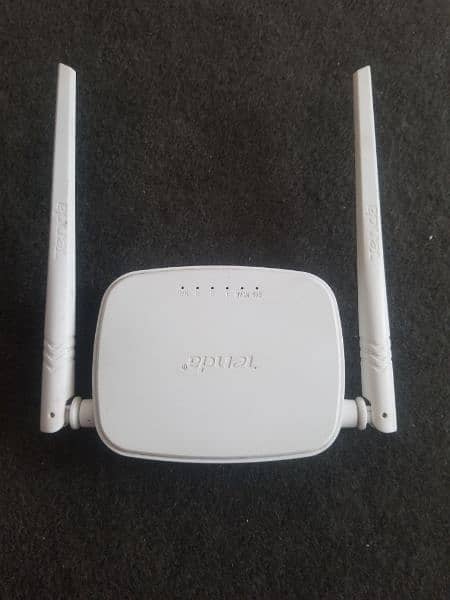 tenda router 1