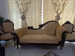 sofa and dewan