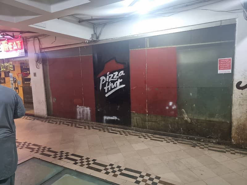In Rizwan Arcade Warehouse Sized 2000 Square Feet For Rent 4