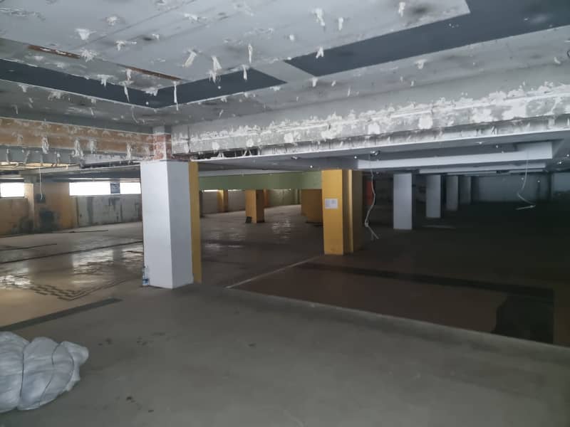In Rizwan Arcade Warehouse Sized 2000 Square Feet For Rent 15