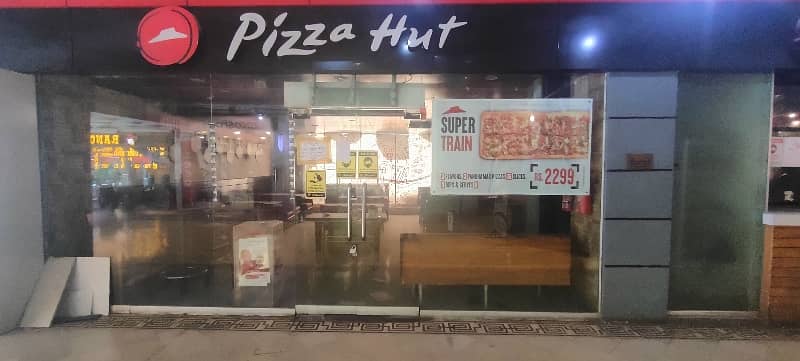 260 Sqft First Floor Shop Available In The Heart Of Saddar Rawalpindi 0