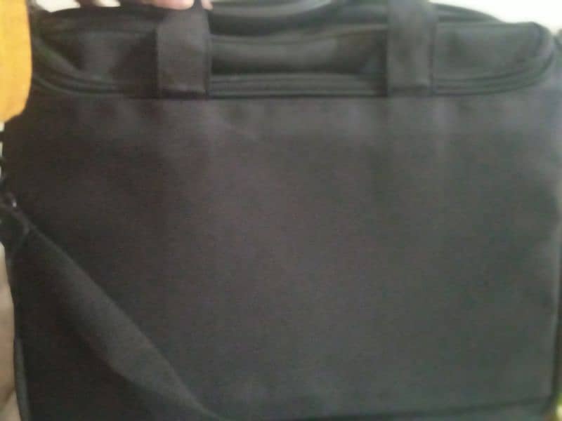 Dicota laptop bag 2