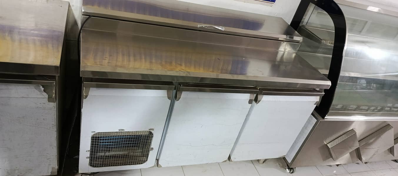 pizza oven conveyor imported 18" belt/ dough mixer/ prep table/ pans 4