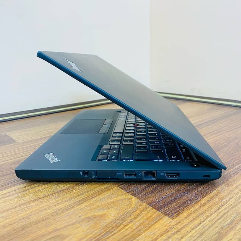 laptop | Lenovo ThinkPad T460 | core i5 | 6th generation 2