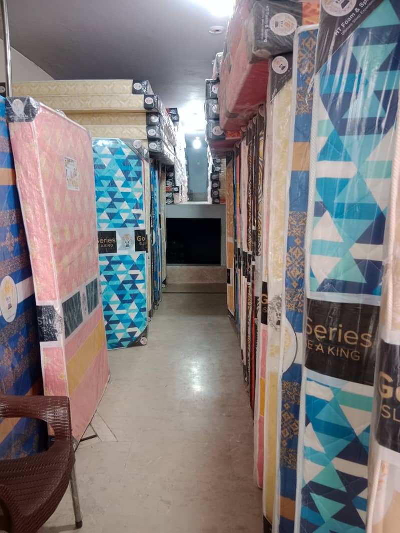 Medicated mattresses/ SIngle Bed mattress . . Wholesale Dealer 17