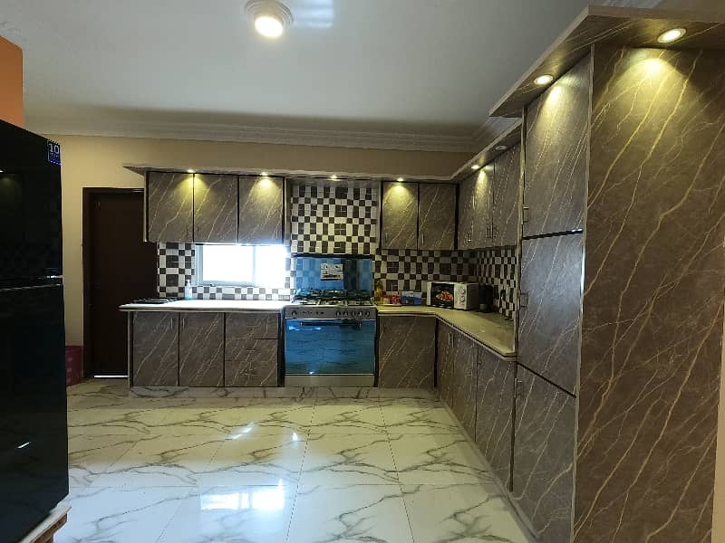 1200 Square Feet Flat In Grey Noor Tower & Shopping Mall Is Best Option 11