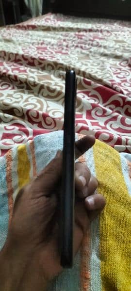 INFINIX HOT 10i IN MINT CONDITION 1